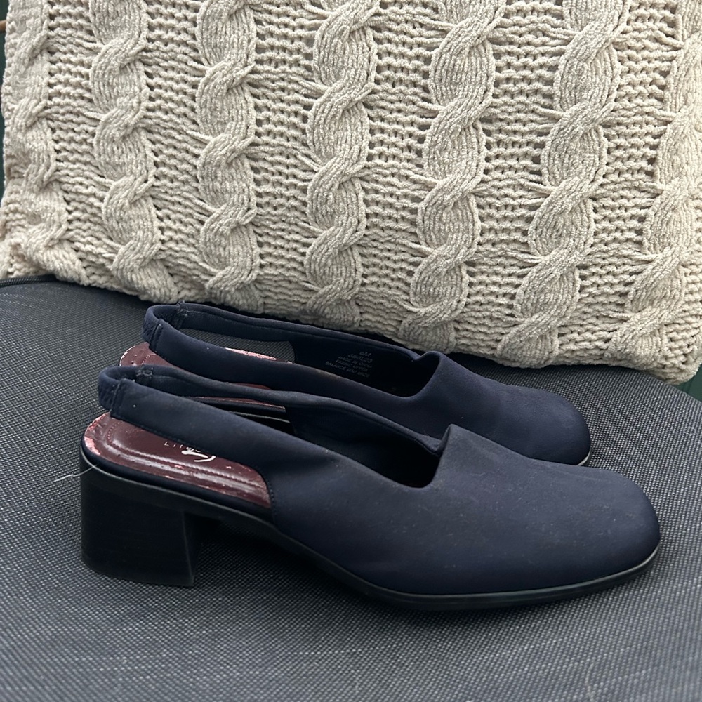 Stride life Navy blue Women's Slingback Shoes